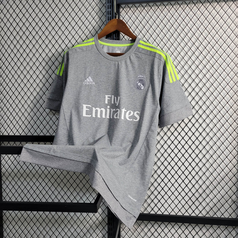 2015/2016 Real Madrid Uit