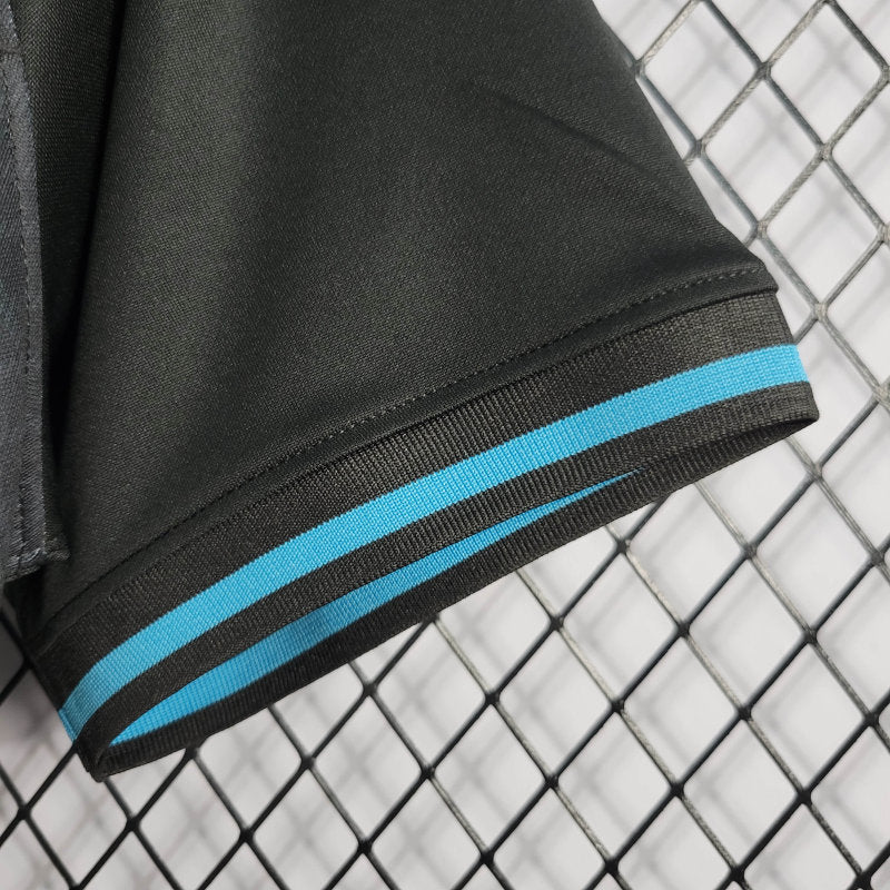 Brazil Black/Blue Editie